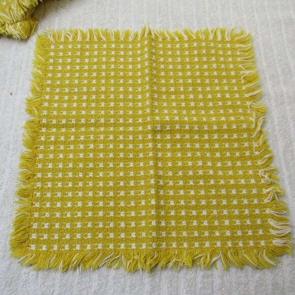 Cloth Fabric Napkins Set of 8 10 inches Yellow White Checker Fringe Vintage Good - Picture 9 of 13